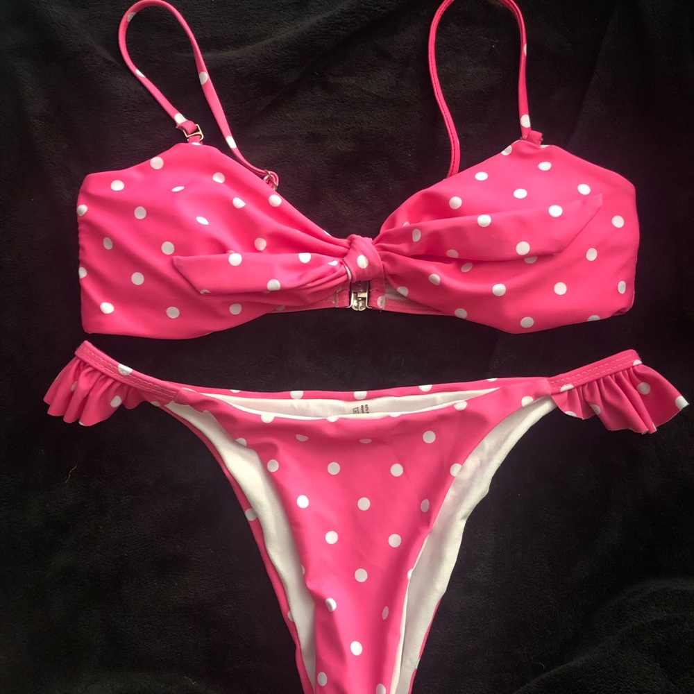 pink polka dot bikini